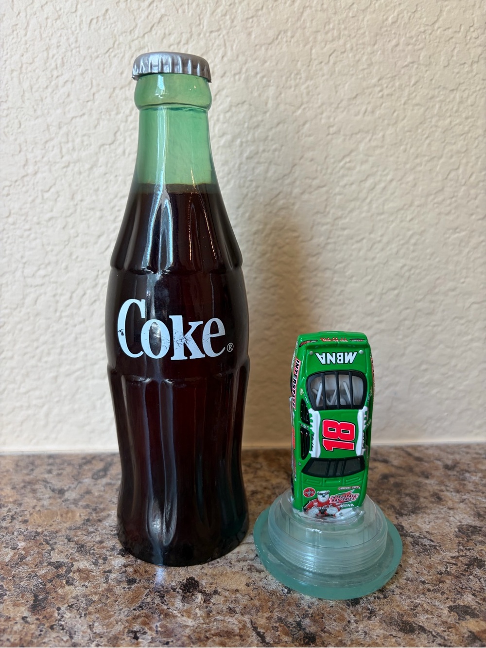 🏁Nascar Bobby Labonte #18 Coca Cola Diecast + Coke Bottle Set